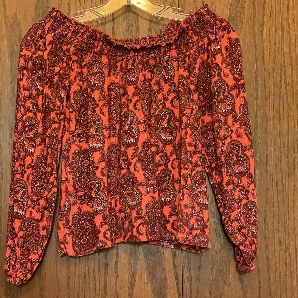 Hollister Off-the-Shoulder Long Sleeve Smocked Paisley Print Blouse